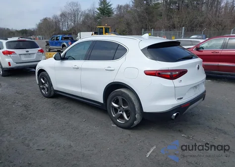 2021 Alfa Romeo Stelvio Awd из США, поврежденный, VIN ZASPAKAN9M7D08077